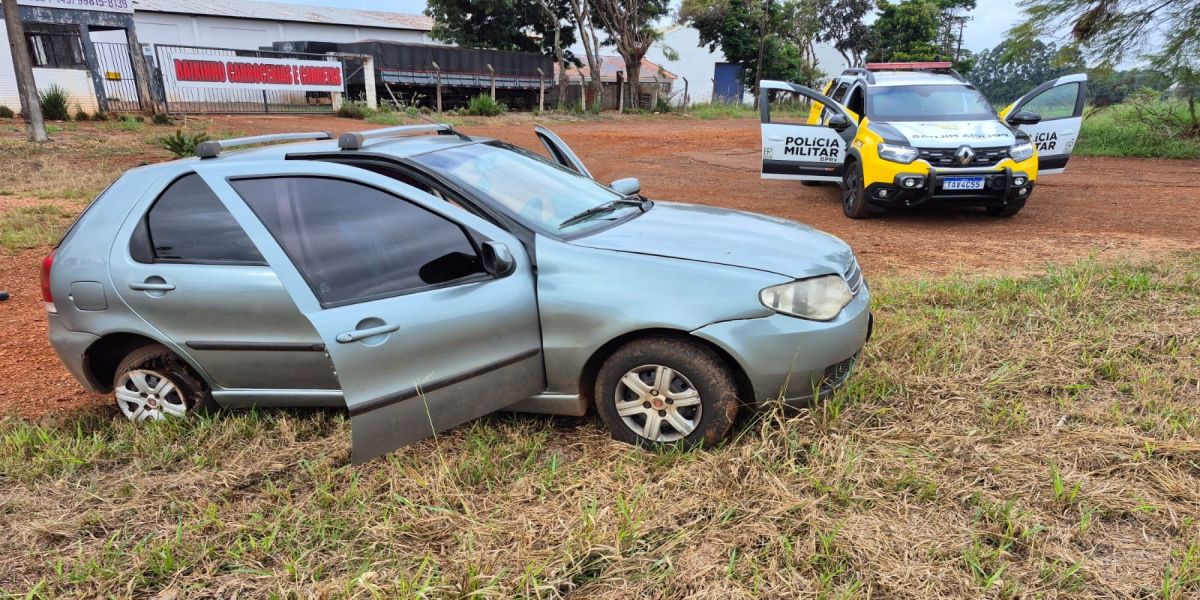 Condutor em liberdade condicional foge da polícia e é preso após perseguição na PRC-467