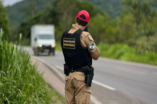Chocante: Mais de 200 motoristas sem CNH e 2,7 toneladas de drogas apreendidas no feriadão de Páscoa e Tiradentes no Paraná