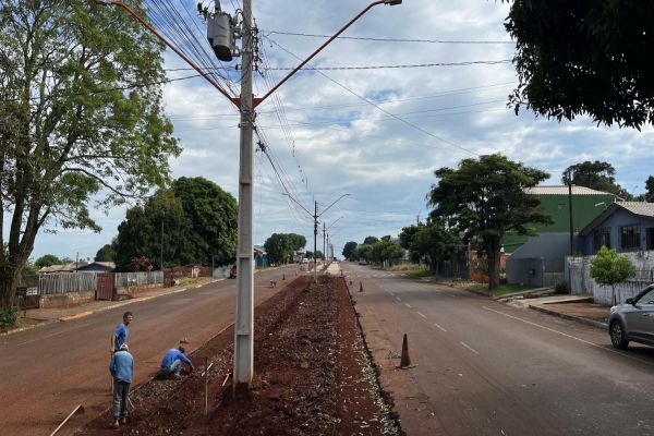 Imagem referente a notícia: Revitalização da Avenida Paraná avança em Corbélia com 25% da obra já concluída