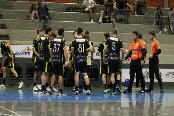 HCC Corbélia tem bom desempenho na 2ª Etapa do Paranaense de Handebol e avança na classificação