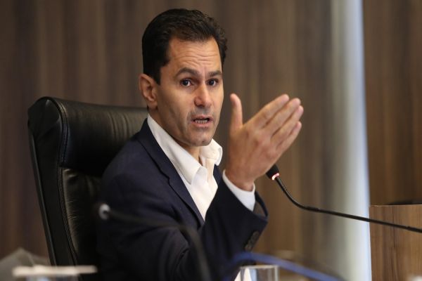 Vitória da ordem: projeto contra invasões do MST e indígenas aprovado no Paraná