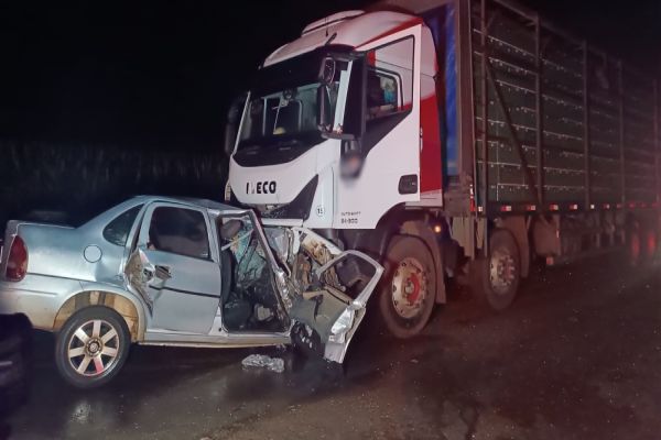Condutor de 41 anos morre em colisão frontal entre caminhão na PRC-467 em Marechal Cândido Rondon