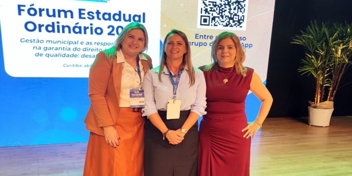 Secretária de Educação representa Corbélia em Fórum Estadual da Undime-PR