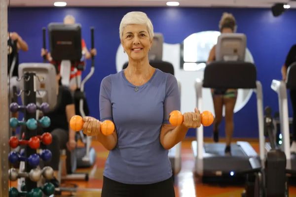 Câmara de Cascavel propõe programa que incentiva esporte e lazer para idosos