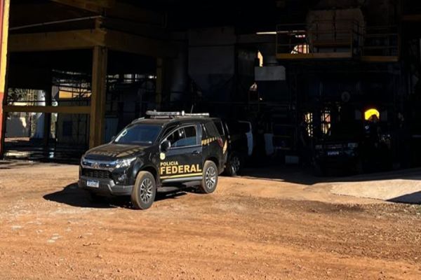 Polícia Federal incinera mais de 3,6 toneladas de drogas em Cascavel