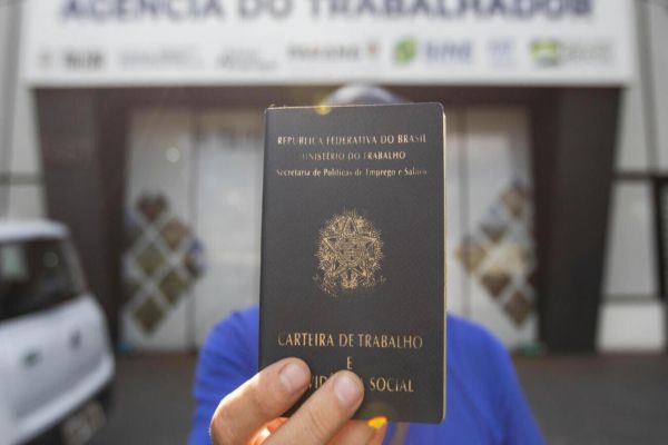 Imagem referente a notícia: Toledo lidera geração de empregos no Paraná no 1º trimestre