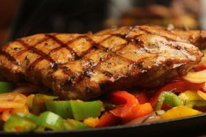Imagem referente a notícia: Alimenta 2025 reforça protagonismo do Paraná na indústria de proteína animal