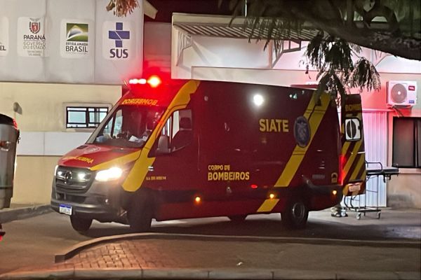 Imagem referente a notícia: Idoso de 74 anos se machuca ao tentar dar tranco em carro em Cascavel
