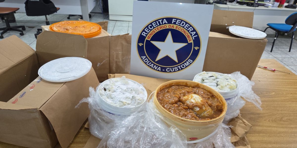 Receita Federal encontra haxixe marroquino escondido em baldes de doce de leite e tinta em Cascavel