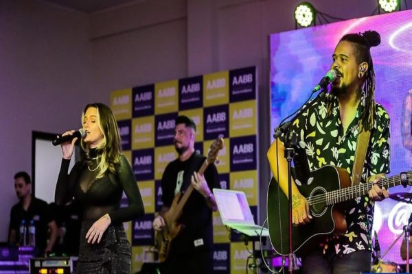 Imagem referente a notícia: AABB Cascavel promove tradicional Baile de Dia das Mães