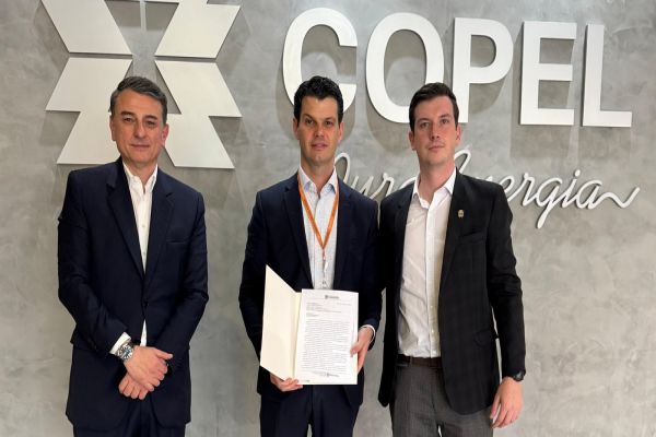 Imagem referente a notícia: Mais energia para Cascavel: vice-prefeito leva demandas à Copel em busca de novas subestações