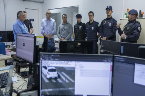 Imagem referente a notícia: Deptrans lança sistema online para apresentar recursos de infrações de trânsito