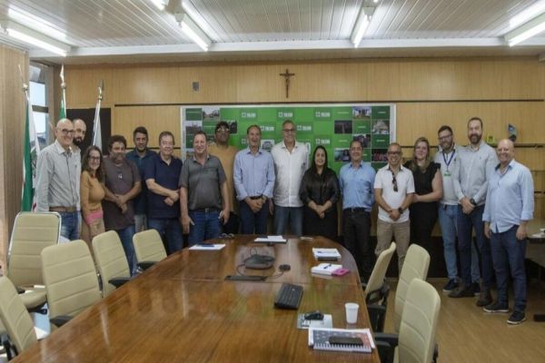 Imagem referente a notícia: Vale-alimentação dos servidores municipais de Toledo passará para R$ 720