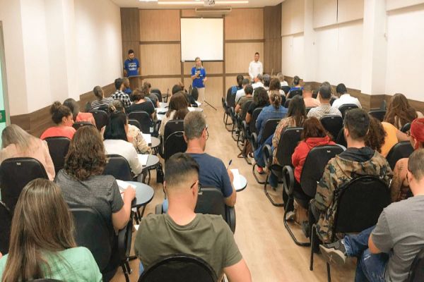 Projeto de empreendedorismo gratuito, em Cascavel, vai oferecer capital de R$ 1.500,00 para 3 empreendedores