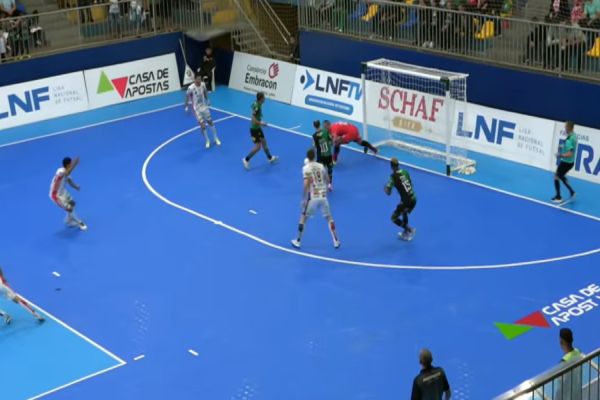 Imagem referente a notícia: Liga Nacional: Cascavel Futsal arranca empate fora de casa em clássico contra o Marreco