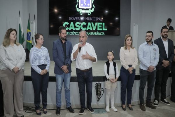 Imagem referente a notícia: XIII Seminário do Conselho Escolar reforça a importância da gestão democrática nas unidades de ensino