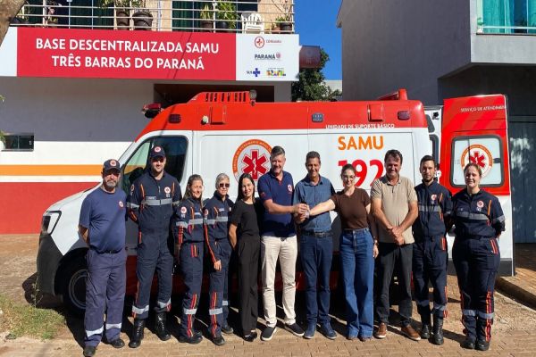 Três Barras do Paraná repassa ambulância ao Consamu