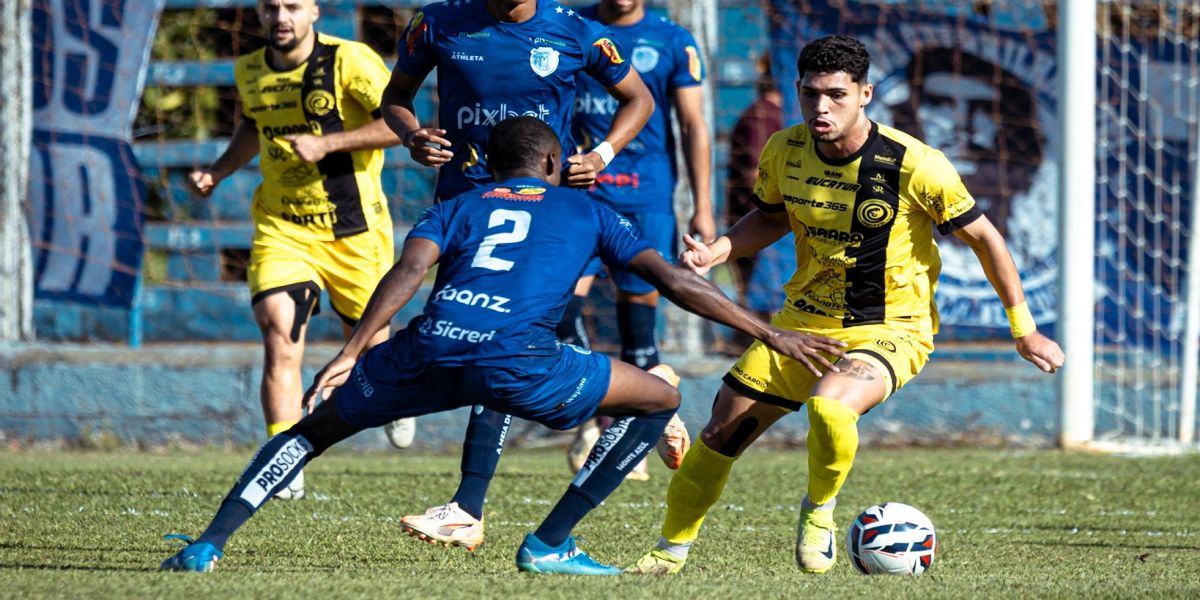 FC Cascavel vence fora de casa com gol de estreante e embala na Série D