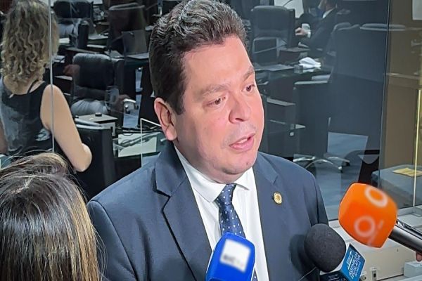 Imagem referente a notícia: Assembleia Legislativa aprova novas regras para agilizar e dar mais transparência ao trabalho das comissões