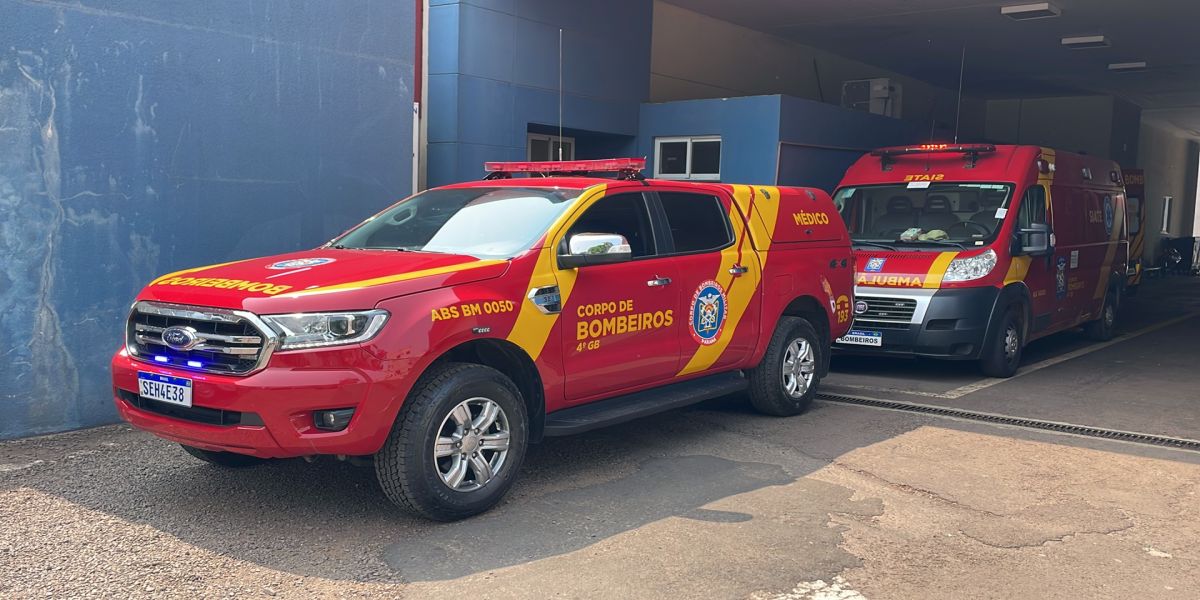 Jovem de 23 anos sofre grave acidente após colisão violenta entre moto e Jeep em Cascavel