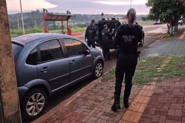 Imagem referente a notícia: Polícia Civil estoura mais uma base do tráfico com a Operação Mãos Vazias em Toledo