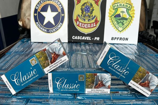Imagem referente a notícia: Carga milionária de cigarros é interceptada em ação cinematográfica entre Nova Aurora e Quarto Centenário