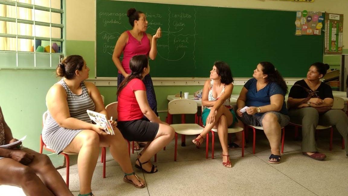 Escola de Espectadores do Paraná abre recrutamento para mediadores culturais em Cascavel