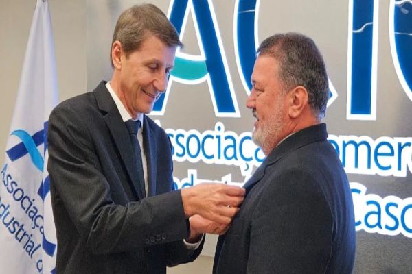 Imagem referente a notícia: Acic tem nova liderança e promete transformar Cascavel com grandes obras e inovação