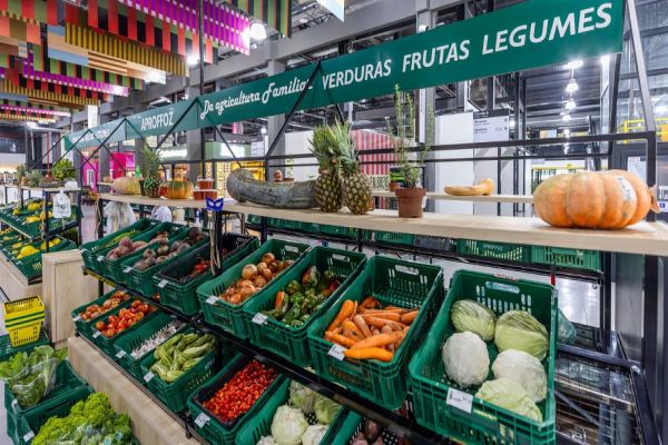 Imagem referente a notícia: Itaipu apresenta ação de turismo sustentável em evento internacional