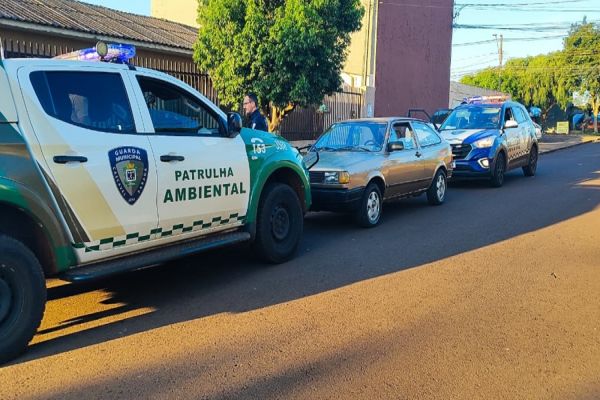 Gol furtado em frente ao HUOP é localizado pela Guarda Municipal em bairro de Cascavel