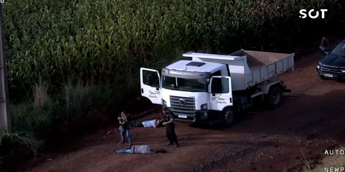 Perseguição policial termina com um ferido após caminhão furtado ser localizado por helicóptero da PM