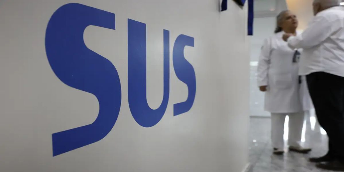 SUS vai vacinar profissionais de saúde contra dengue em fevereiro