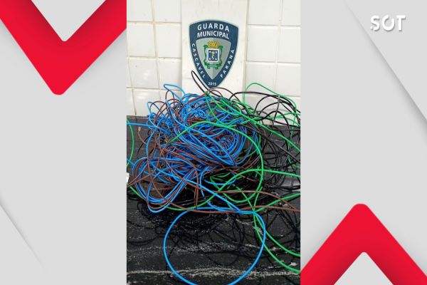 Imagem referente a notícia: Homem é preso em flagrante pela GM por furto de fios no Bairro São Cristóvão em Cascavel