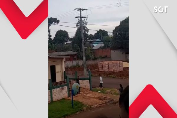 Imagem referente a notícia: Vídeo gravado por morador mostra os últimos momentos antes de homicídio em Santa Tereza do Oeste