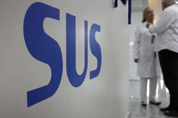 Saúde anuncia R$ 9,8 bi para adaptar SUS a mudanças climáticas