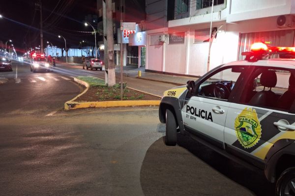 Imagem referente a notícia: Polícia Militar realiza bloqueio no centro de Cafelândia com foco em fiscalização e identificação