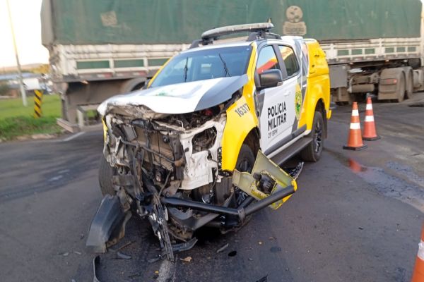 Imagem referente a notícia: Justiça determina suspensão das obras da EPR Iguaçu após grave acidente com viatura da PM no Sudoeste do Paraná