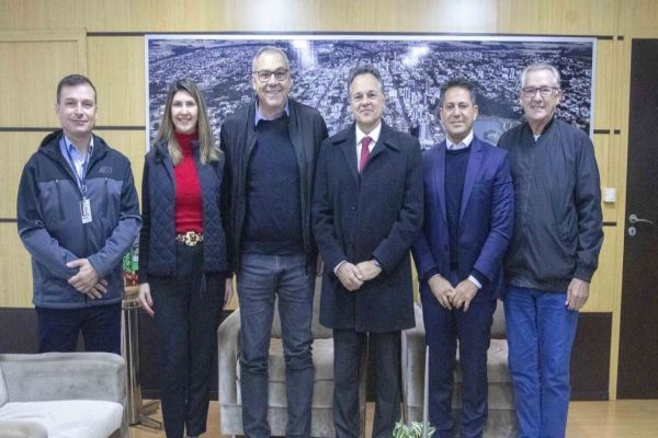 Imagem referente a notícia: Desembargador do TRE-PR visita a Prefeitura de Toledo