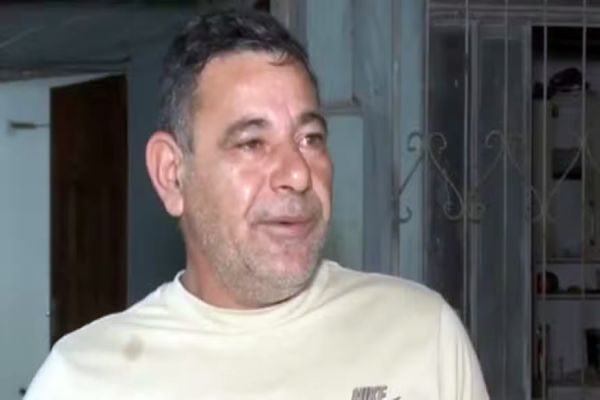 Entregador descobre que estava 'Morto' na Receita Federal desde 2020