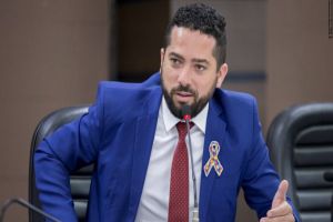Tiago Almeida é reeleito presidente da Câmara de Cascavel para o biênio 2027/2028