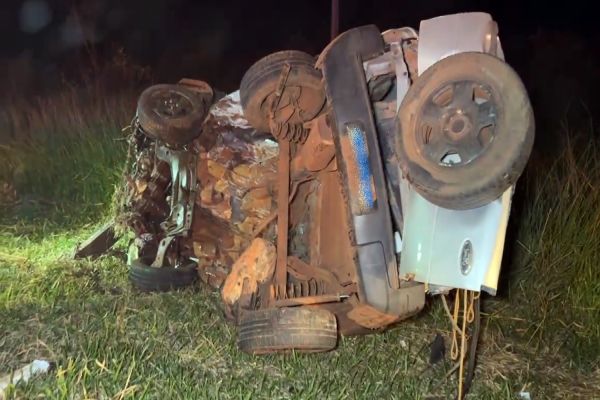 Imagem referente a notícia: Homem de 61 anos morre em violenta colisão frontal na BR-369 em Cascavel