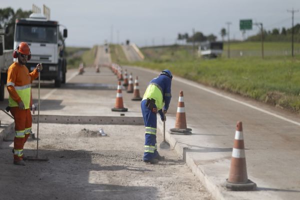 EPR Iguaçu recupera 100 km de pavimento; melhorias garantem segurança viária e impulsionam turismo
