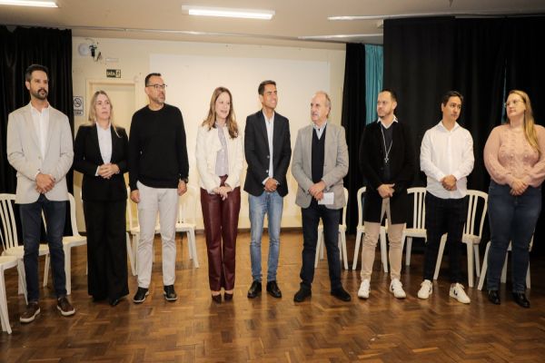 Imagem referente a notícia: Lançamento da campanha “Vape Zero” no Colégio Eleodoro dá início ao “Junho Branco”