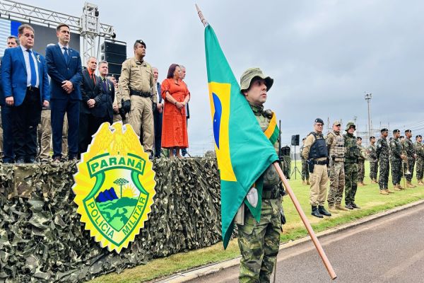 Imagem referente a notícia: BPFron celebra 13 anos com solenidade militar, homenagens e ampla participação da comunidade