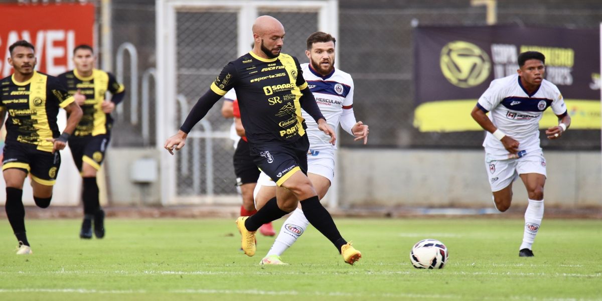 FC Cascavel empata em 1 a 1, com Itabirito pela Série D do Campeonato Brasileiro