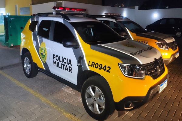 Imagem referente a notícia: Homem é preso após agredir mulher grávida e ameaçar colocar fogo na casa no Bairro Santa Felicidade