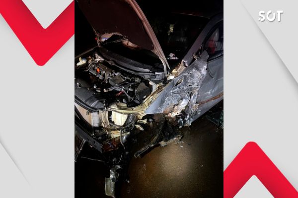 Abalroamento entre dois carros deixa três feridos na PRC-272 em Iporã