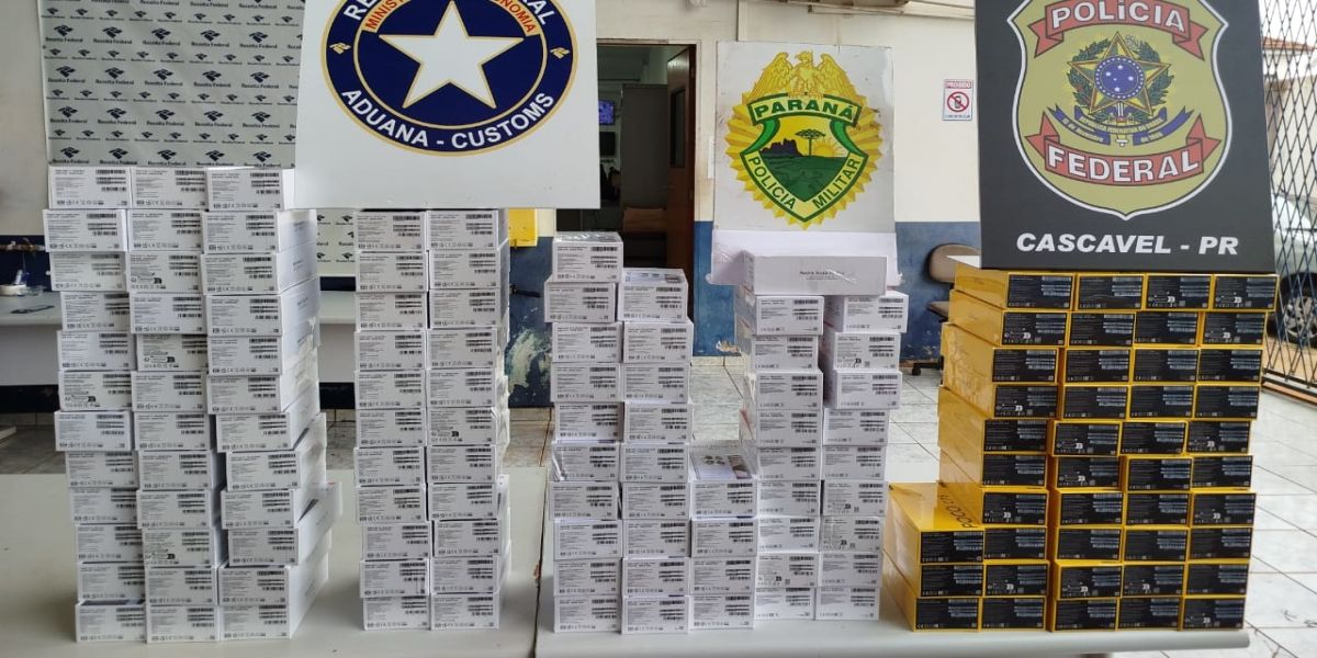 Ação da PF, PM do Paraná e Receita Federal apreende 143 celulares contrabandeados em Cascavel
