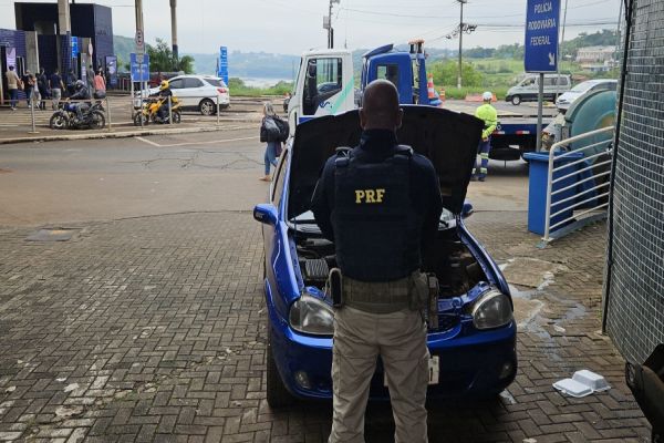 Mais de duas décadas depois, PRF recupera carro roubado na BR-277 em Foz do Iguaçu