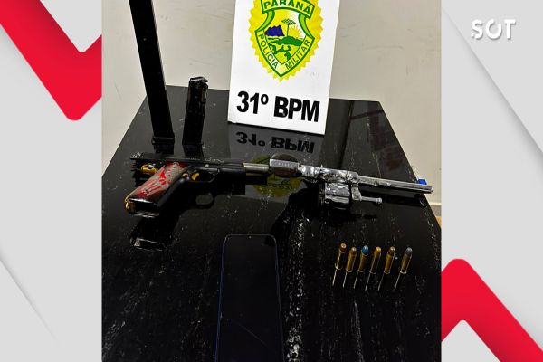 Imagem referente a notícia: Passageiro é preso com armas ilegais durante abordagem da Patrulha Rural na BR-369 em Corbélia